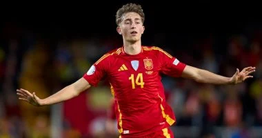 الاتحاد الإسباني يكشف طبيعة إصابة هويسين مدافع ريال مدريد