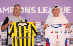 الاتحاد يختار الطقم الأساسي.. والشارقة بالأبيض
                                                2025.11.03 | 04:51 pm
                                                يظهر فريق الاتحاد الأول لكرة القدم بالطقم الأساسي أمام ضيفه الشارقة، الثلاثاء، ضمن الجولة الرابعة من تصفيات «الغرب» لدوري أبطال آسيا للنخبة، على ملعب «الإنماء» بمدينة الملك عبد الله الرياضية في جدة.
واختار الاتحاديون  ...