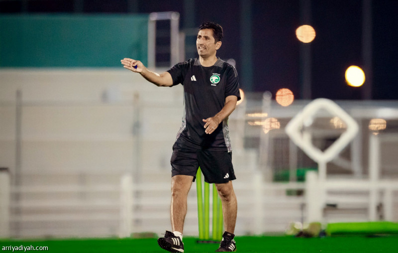 الحربي يغير 3 أمام نيوزيلندا
                                                2025.11.08 | 06:14 pm
                                                أجرى عبد الوهاب الحربي، مدرب المنتخب السعودي تحت 17 عامًا لكرة القدم، 3 تغييرات في تشكيلته أمام نيوزيلندا ضمن الجولة الثانية من كأس العالم، السبت، عن القائمة التي لعبت بشكل أساسي أمام النمسا في افتتاح المونديال والتي  ...