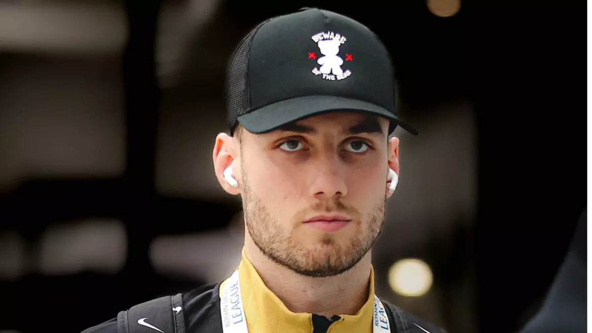 الخطر يهدد ميتاي قبل مواجهة الرياض.. ما الأمر؟