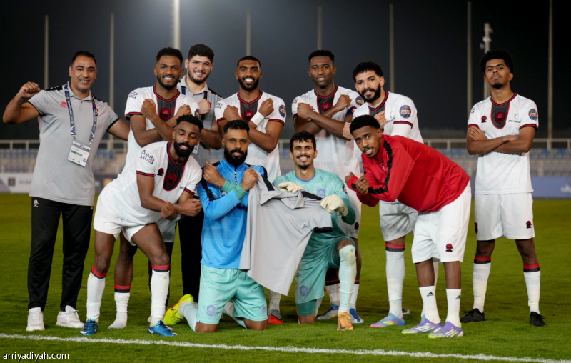 الرائد يقهر الجبيل بثنائية
                                                2025.11.04 | 08:06 pm
                                                كسب فريق الرائد الأول لكرة القدم مضيفه الجبيل بهدفين دون مقابل، في اللقاء الذي جمعهما على ملعب مدينة الأمير نايف بن عبد العزيز الرياضية، ضمن الجولة السابعة من دوري «يلو» لأندية الدرجة الأولى.
افتتح الغيني بيساو زينهو  ...