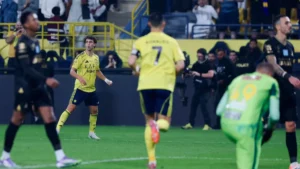 النصر يقسو على الخليج برباعية ويواصل التحليق على صدارة دوري روشن