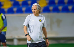 النصر.. 4 يلازمون العيادة.. وجيسوس يناور الأولمبي
                                                2025.11.11 | 02:58 pm
                                                خضع الفرنسي كينجسلي كومان وأيمن يحيى وسعد الناصر وسعد حقوي، لاعبو فريق النصر الأول لكرة القدم، صباح الثلاثاء، لبرنامجٍ علاجي وتأهيلي في العيادة الطبية تمهيدًا لعودتهم إلى التدريبات الجماعية، الجمعة، وفق مصدرٍ خاصٍّ  ...