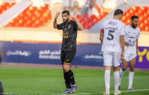 بقيادة عباس.. الوحدة يسقط الطائي ويدشن الانتصارات
                                                2025.11.07 | 06:23 pm
                                                افتتح فريق الوحدة الأول لكرة القدم انتصاراته الموسم الجاري، بعد سلسلة من النتائج السلبية، بالفوز 2ـ1 على مضيفه الطائي، مساء الجمعة في حائل، ضمن ثامن جولات دوري «يلو» لأندية الدرجة الأولى.
جاء ذلك بعد الاستغناء عن خدمات  ...