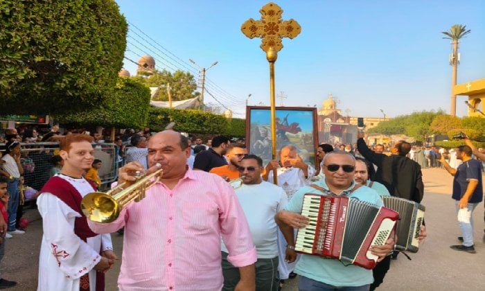 بدء انطلاق فعاليات اليوم الأول لاحتفالات دير مارجرجس بالرزيقات غرب الأقصر
