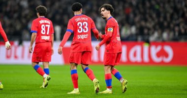 أولمبيك ليون ضد بي إس جي.. باريس يتقدم 2-1 في الدوري الفرنسي