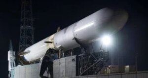 بلو أوريجين تتجه نحو المريخ بإطلاق صاروخ نيو جلين اليوم