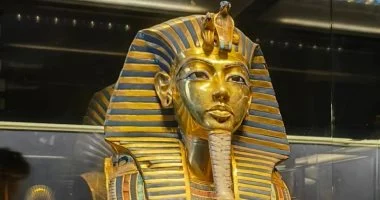 موقع سياحى عالمى: الزائرون يتدفقون على المتحف الكبير لمشاهدة كنوز توت غنخ آمون