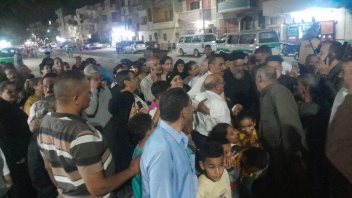 قبل غلق التصويت.. إقبال متزايد من الناخبين بحي الأزهر في بني سويف