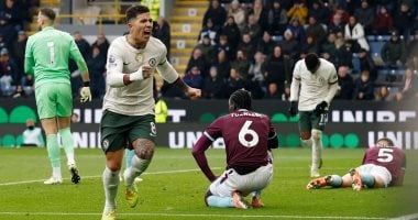 تشيلسي يهزم بيرنلي بثنائية ويخطف وصافة الدوري الإنجليزي مؤقتاً.. فيديو