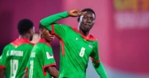 صراع شرس بين السيتي ويونايتد على موهبة بوركينا فاسو