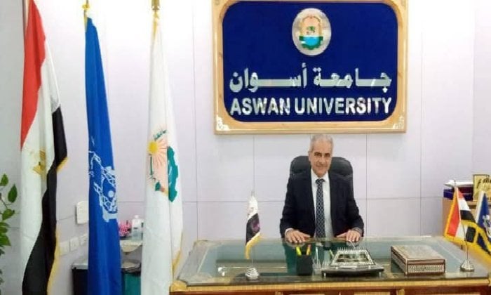 جامعة أسوان تدعم مبادرة «الناس لبعضهم» لتقديم الرعاية الطبية للأسر الأكثر احتياجًا