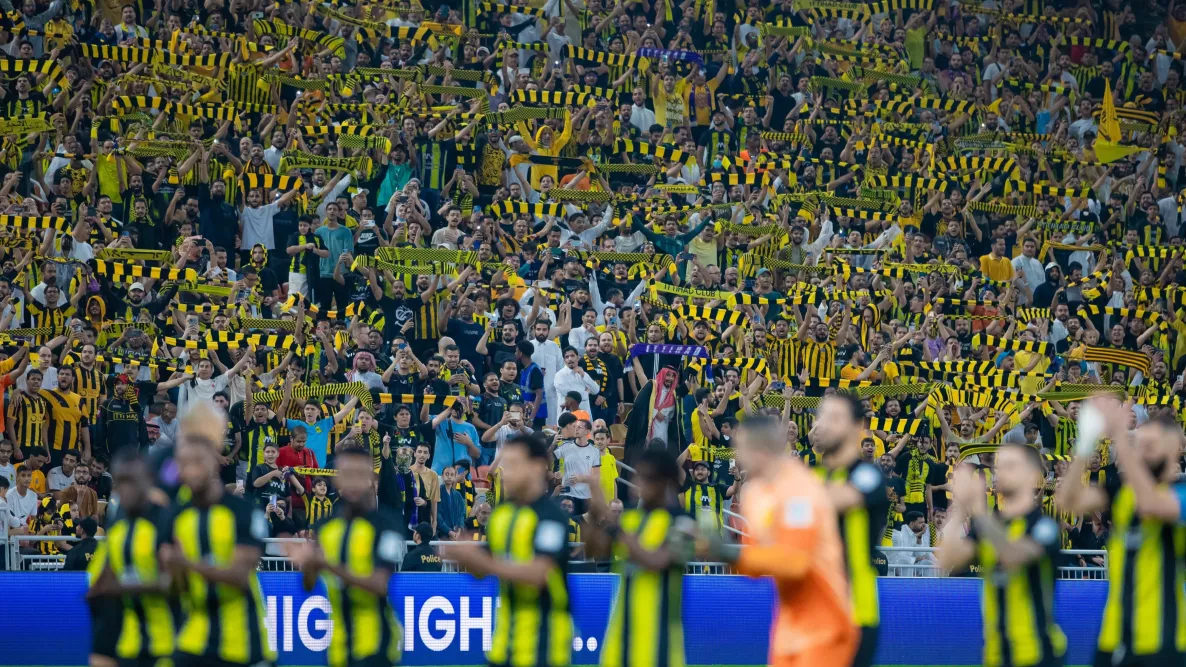 رد فعل جماهير الاتحاد بعد رباعية الدحيل في نخبة آسيا