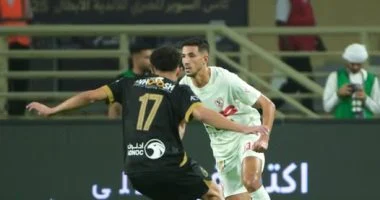 الزمالك يحتفل مع جماهيره بعد التأهل لنهائي السوبر