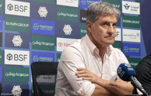 جونزاليس: سيطرنا.. وغياب كينونيس ليس عذرا
                                                2025.11.01 | 08:55 pm
                                                عدَّ الإسباني ميتشيل جونزاليس، مدرب فريق القادسية الأول لكرة القدم، أنَّ غياب المهاجم جوليان كينونيس ليس عذرًا للخسارة أمام التعاون.
وأوضح في رده على سؤال «الرياضية» أنَّ غيابه كان مؤثرًا لكنه لا يبرر النتيجة، مؤكدًا  ...