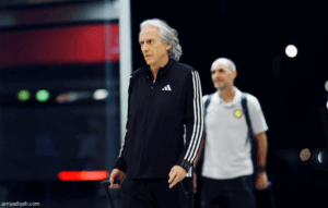 جيسوس يعيد سيماكان إلى أساسي النصر
                                                2025.11.08 | 04:03 pm
                                                أعاد البرتغالي جورجي جيسوس، مدرب فريق النصر الأول لكرة القدم، الفرنسي محمد سيماكان إلى القائمة الأساسية التي اعتمدها، استعدادًا لمواجهة نيوم، ضمن الجولة الثامنة من دوري روشن السعودي، وفق العناصر التي أعلنها الحساب  ...