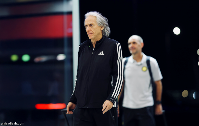 جيسوس يعيد سيماكان إلى أساسي النصر
                                                2025.11.08 | 04:03 pm
                                                أعاد البرتغالي جورجي جيسوس، مدرب فريق النصر الأول لكرة القدم، الفرنسي محمد سيماكان إلى القائمة الأساسية التي اعتمدها، استعدادًا لمواجهة نيوم، ضمن الجولة الثامنة من دوري روشن السعودي، وفق العناصر التي أعلنها الحساب  ...