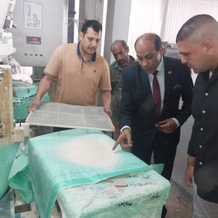 حملات مكثفة في القليوبية تضبط 100 مخالفة تموينية وسلعًا منتهية الصلاحية