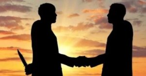 خيانة الصديق.. كواليس جريمة قتل عامل انتهت بالإعدام