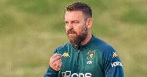 دي روسي يكشف أسباب قبول تدريب جنوى الإيطالى