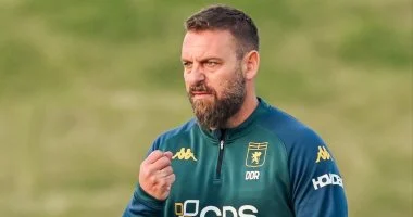 دي روسي يكشف أسباب قبول تدريب جنوى الإيطالى