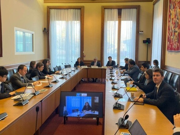 رئيس اقتصادية قناة السويس يستعرض الفرص الإستثمارية أمام منظمة التعاون الاقتصادي والتنمية و