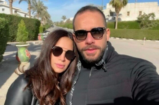 «فخور بك» و«يا قلبي».. رسائل الحب بين آمال ماهر وعلي محجوب تشعل السوشيال ميديا