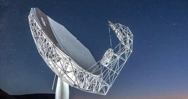 رصد إشارة غريبة من الزائر النجمى الغامض 3I/ATLAS أثناء اقترابه من الأرض