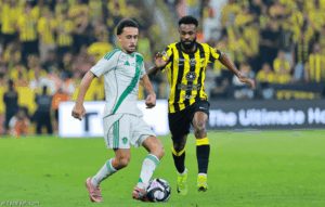 ضحايا الأهلي.. الاتحاد يصعد إلى المركز الخامس
                                                2025.11.09 | 12:26 am
                                                صعَّد فريق الأهلي الأول لكرة القدم غريمَه الاتحاد إلى المركز الخامس في قائمة ضحاياه المفضَّلين على صعيد دوري المحترفين بعدما أسقطه بهدفٍ نظيفٍ، السبت، لحساب الجولة الثامنة من البطولة التي تحمل مسمَّى «روشن».
ورفع  ...