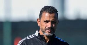 سامي قمصان يستغل التوقف لرفع لياقة لاعبى المقاولون قبل مواجهة بيراميدز