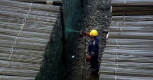 سعر الحديد اليوم الأحد 9 -11-2025 فى مصر.. الطن بـ40 ألف جنيه