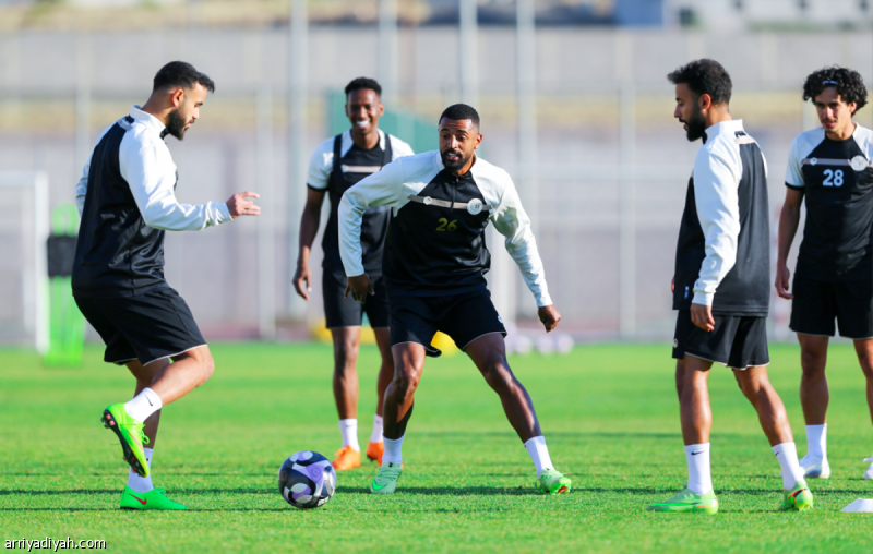 30 نوفمبر.. ضمك يطير إلى الدوحة 11 يوما
                                                2025.11.11 | 10:00 pm
                                                تغادر بعثة فريق ضمك الأول لكرة القدم إلى الدوحة في 30 نوفمبر الجاري لتنظيم معسكر خارجي يستمر 11 يومًا، استعدادًا لاستئناف منافسات دوري روشن السعودي بعد فترة التوقف المقبلة بسبب مشاركة المنتخب السعودي في بطولة كأس العرب،  ...