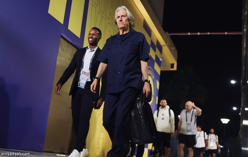 أمام جوا.. ويسلي أجنبي النصر الوحيد
                                                2025.11.05 | 08:38 pm
                                                يبدأ فريق النصر الأول لكرة القدم مباراة جوا الهندي، مساء الأربعاء في الرياض، بلاعب أجنبي واحد وسط 10 من المحليين، في رابع جولات مرحلة المجموعات من دوري أبطال آسيا 2.
واختار المدرب البرتغالي جورجي جيسوس خوض اللقاء، على  ...