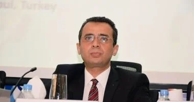 فيفا ينظم ملتقى تحليل بيئة كرة القدم للهواة فى الإمارات بمشاركة عمرو محب