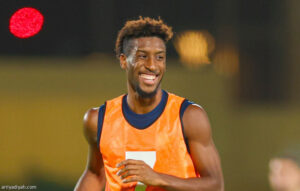 الثلاثاء.. كومان جلسة أخيرة وإجازة
                                                2025.11.10 | 11:53 pm
                                                يستهل الفرنسي كينجسلي كومان، جناح فريق النصر الأول لكرة القدم، إجازته الثلاثاء، عقب انتهائه من جلسة علاجية صباح اليوم ذاته مقررة في مقر النادي، وفقًا لمصادر خاصة بـ«الرياضية».
وأوضحت المصادر أن الجهاز الطبي في نادي  ...