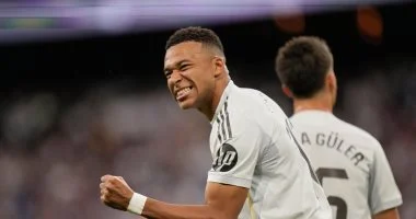 مبابي يدخل قائمة أكثر اللاعبين ظهورًا بالتشكيل المثالي من فيفبرو