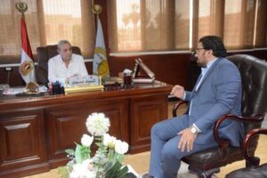 محافظ الغربية يشدد على الانضباط داخل وحدات التأمين الصحي: «كرامة المواطن خط أحمر»