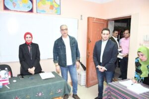 محافظ الفيوم يتفقد عدداً من لجان التصويت بانتخابات مجلس النواب