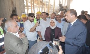 محافظ سوهاج يتفقد أعمال إنشاء المجمع الخدمي لصانعي الأثاث بطهطا