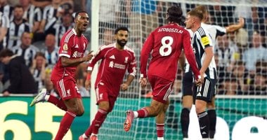 محمد صلاح في مهمة صعبة مع ليفربول ضد نوتينجهام فورست بالدوري الإنجليزي
