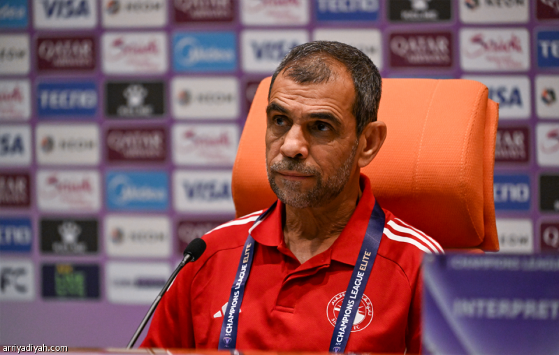 النمر: الأهلي صعب.. وكايو: نريد النقاط الثلاث
                                                2025.11.23 | 08:26 pm
                                                توقَّع عبد المجيد النمر، مدرب فريق الشارقة الإماراتي الأول لكرة القدم، مواجهةً صعبةً أمام الأهلي، الإثنين، على ملعب الإنماء في جدة ضمن خامس جولات مجموعة الغرب لدوري أبطال آسيا للنخبة، مشدِّدًا في الوقت ذاته على أهمية  ...