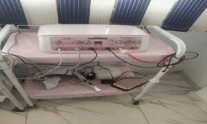 تديره منتحلة صفة طبيبة.. غلق مركز تجميل بدون ترخيص في البحيرة