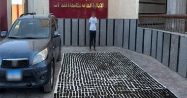 مقتل عنصرين شديدى الخطورة بأسوان وضبط أسلحة ومخدرات بـ105 ملايين جنيه.. صور