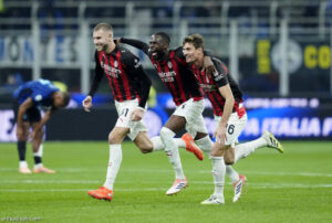 ديربي الغضب.. ميلان يكرس عقدة الإنتر
                                                2025.11.24 | 01:30 am
                                                تواصلت عقدة فريق إنتر ميلان الأول لكرة القدم في الآونة الأخيرة أمام جاره ميلان بعد سقوطه بنتيجة 0-1 في ديربي ميلانو، الأحد على ملعب سان سيرو ضمن منافسات الجولة الـ12 من الدوري الإيطالي.
وفشل «نيراتزوري» في تحقيق الفوز على  ...