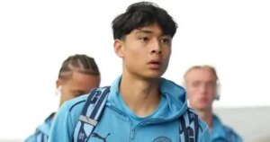 ناشئ مانشستر سيتي يقرر الاعتزال مبكرا ويتجه لدراسة القانون