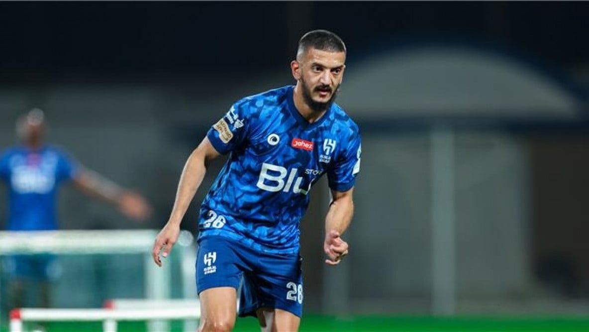 نجم الهلال يفتح الباب أمام الرحيل في يناير .. مفاجأة مدوية ورد ناري على رئيس الخلود