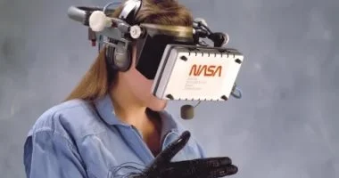 نظارات الواقع الافتراضى قد تُنقذ رواد الفضاء من دوار العودة إلى الأرض
