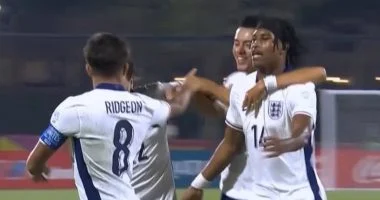 هيسكى يعزز تقدم منتخب إنجلترا أمام مصر بثنائية فى كأس العالم للناشئين