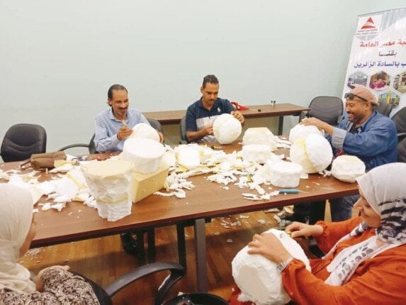 ورش فنية تُحيي ذاكرة الجنوب في مهرجان قنا للفنون والحرف التراثية