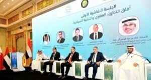 وزير الإسكان يشارك فى الجلسة النقاشية آفاق التطوير العقارى بالمنتدى المصرى الخليجى